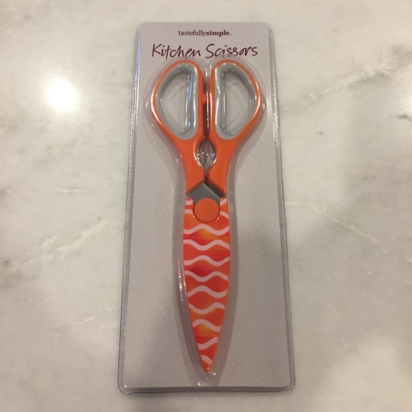 Tastefully Simple Other - Brand New Tastefully Simple Kitchen Shears